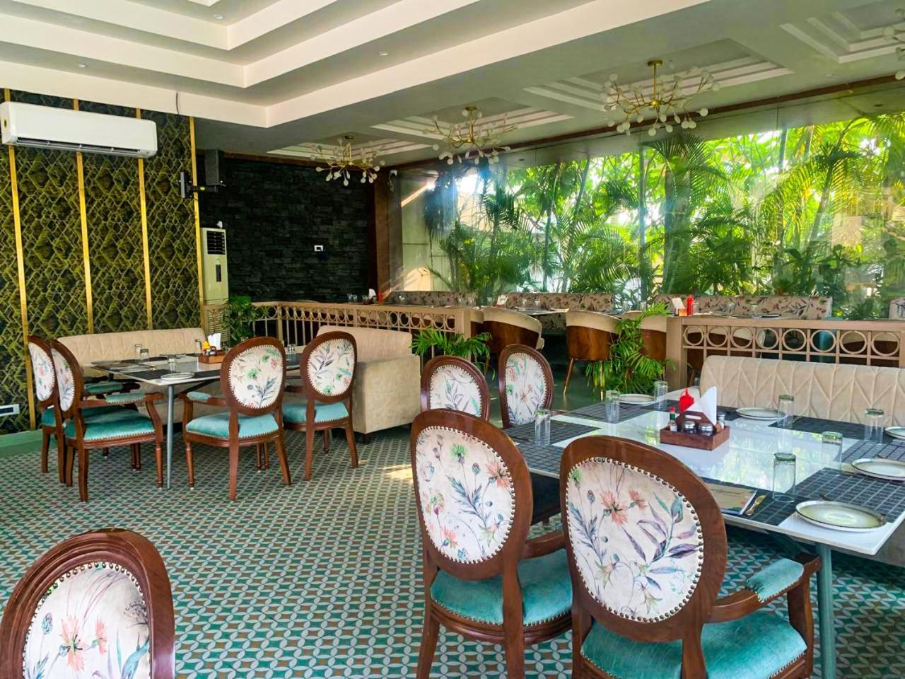 Pink Villa Boutique Hotel 메루트 외부 사진