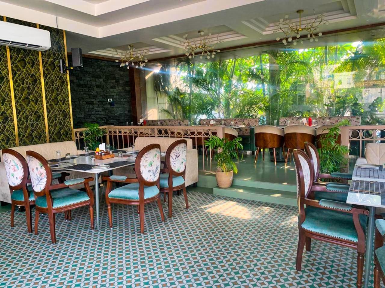 Pink Villa Boutique Hotel 메루트 외부 사진