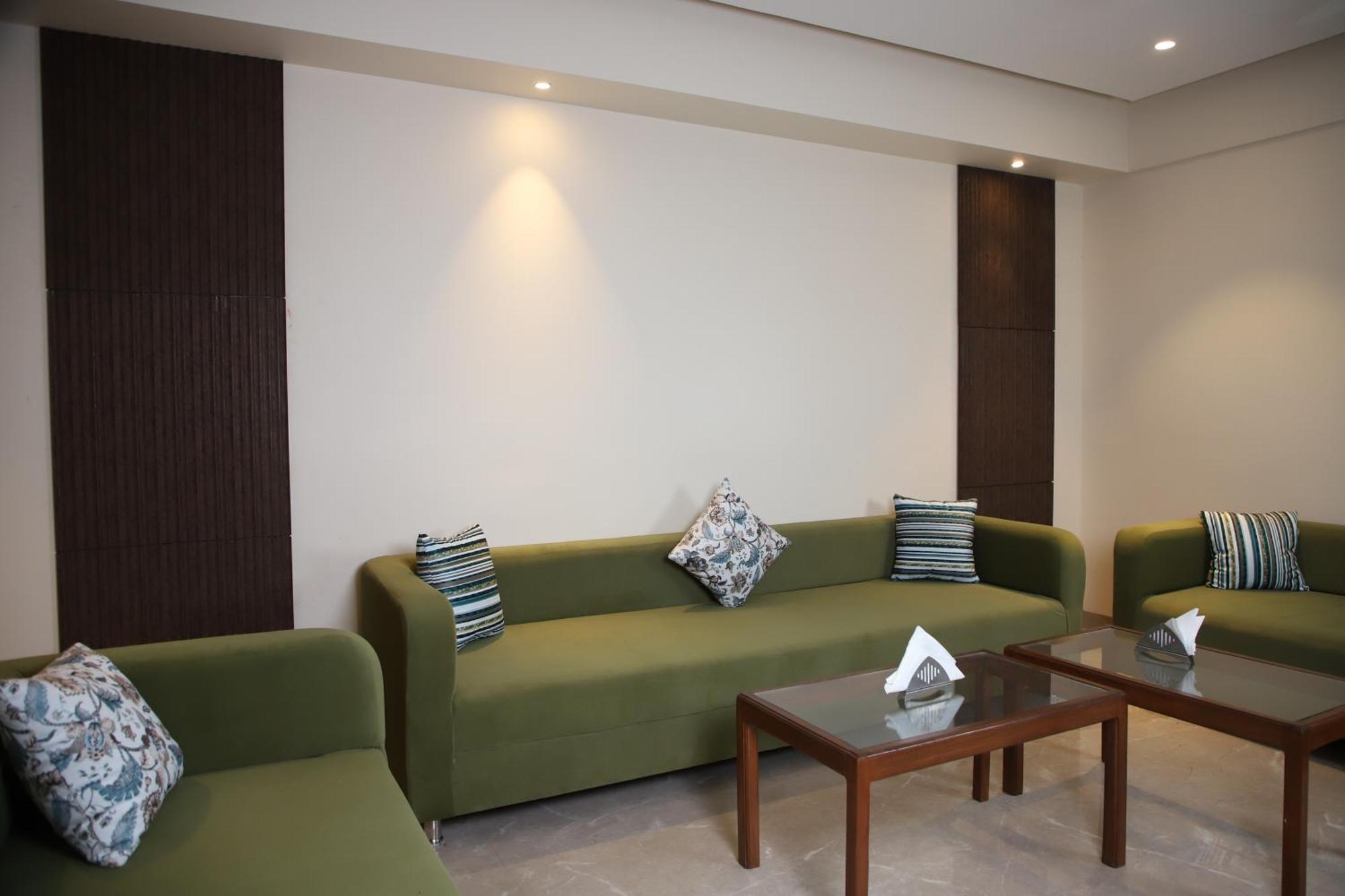 Pink Villa Boutique Hotel 메루트 외부 사진