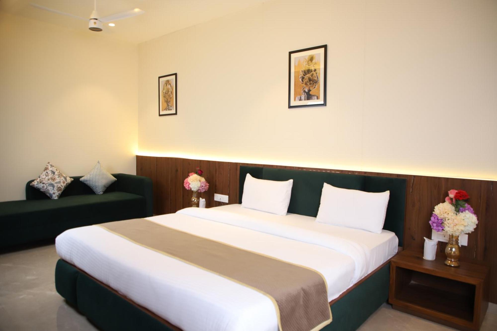 Pink Villa Boutique Hotel 메루트 외부 사진